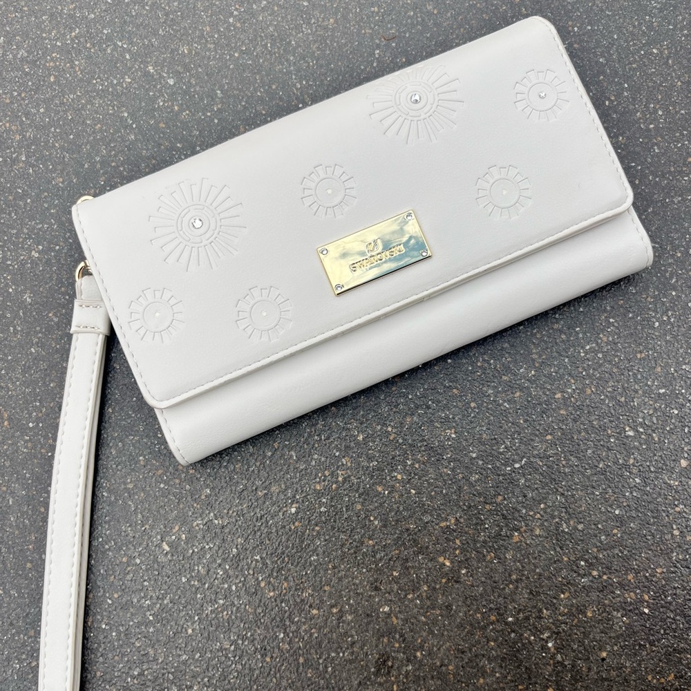 White Swarovski Wristlet – Crystal Sun Design